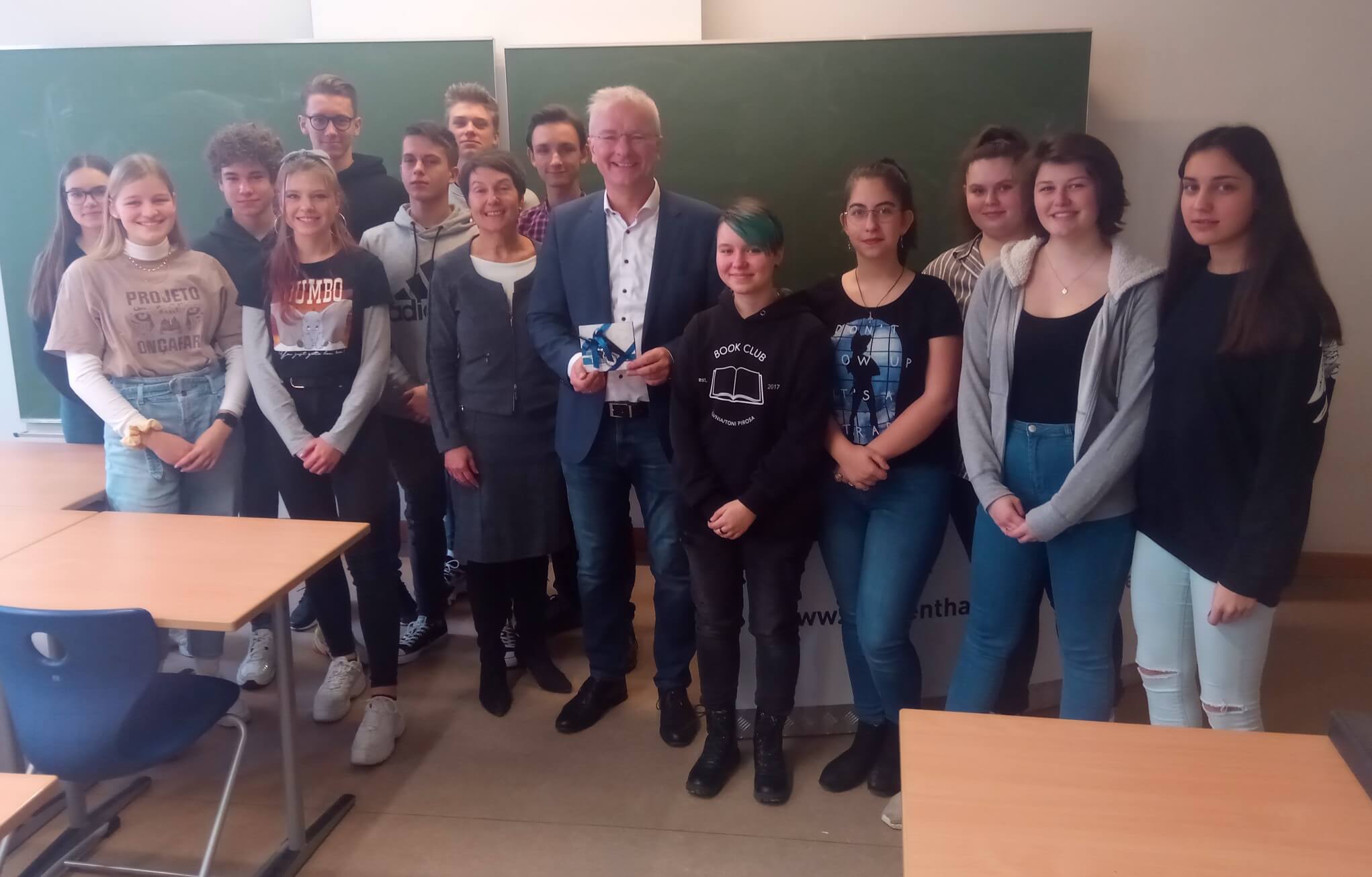  OB Andres Putz zu Besuch im Gymnasium Seligenthal in Landshut